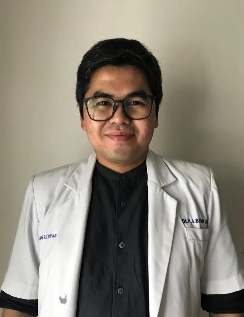 dr. Ade Ricky Harahap, Sp.BS
