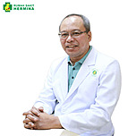 dr. Azri Nurizal, Sp.PD-KKV