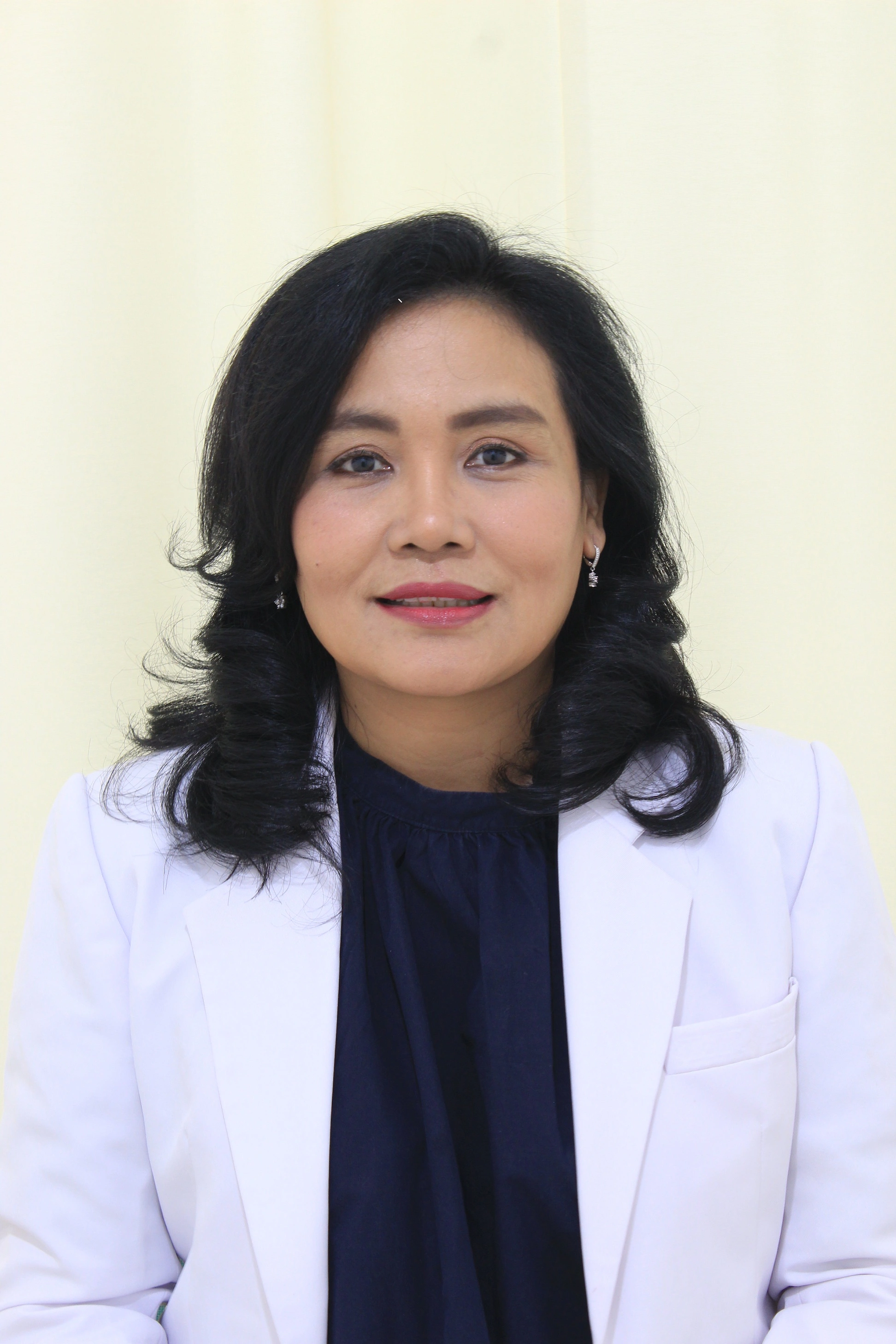 drg. Elya Blandina Ginting, Sp.BM
