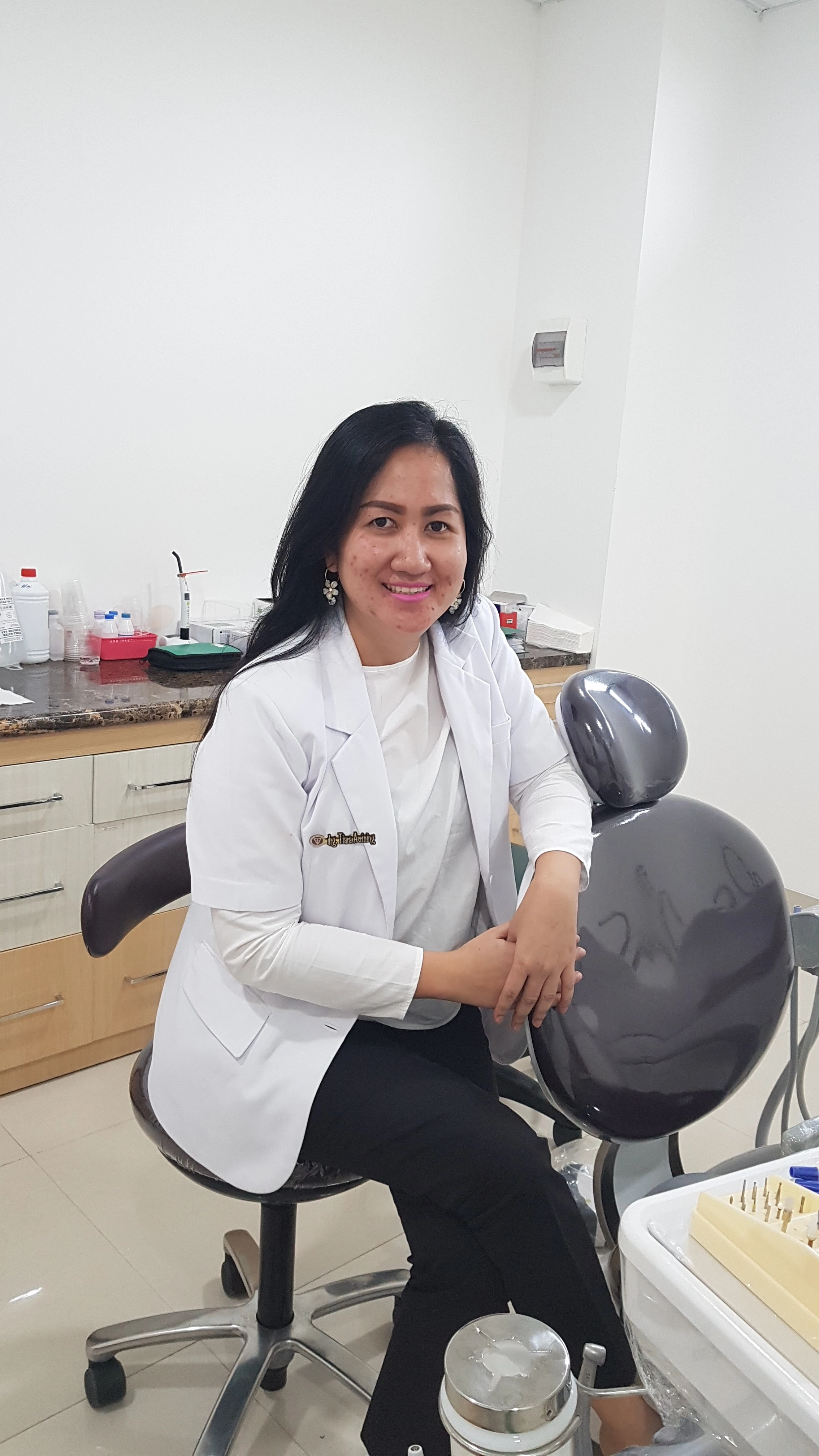 drg. Tiara Asrining Pratiti