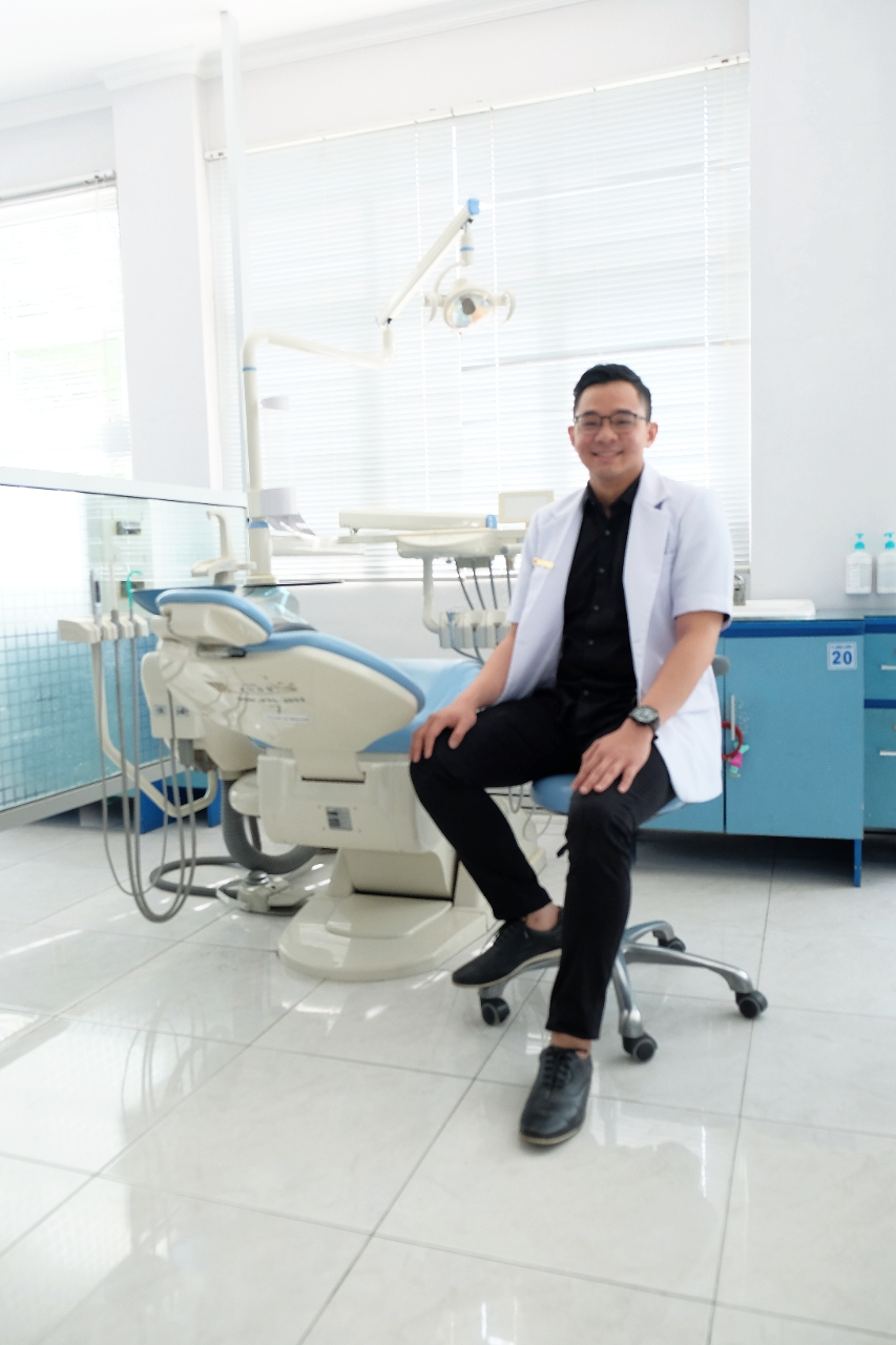 drg. Oswin Widjaja