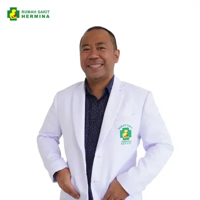 drg. Irfan Arfani Santo, Sp.Pros