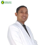 drg. Yayan Andrian, Sp.BM