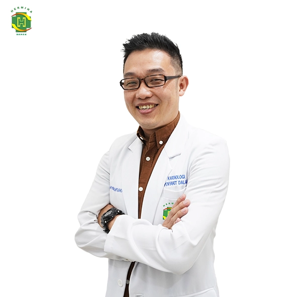 dr. Arief Pattiiha, Sp.PD-KKV
