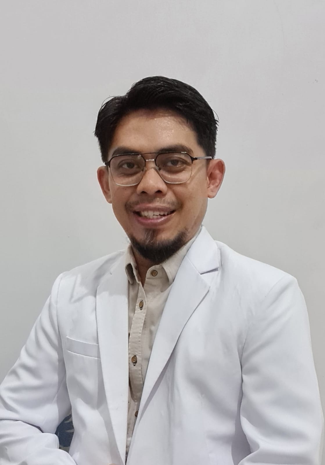 dr. Anton Komala, Sp.PD
