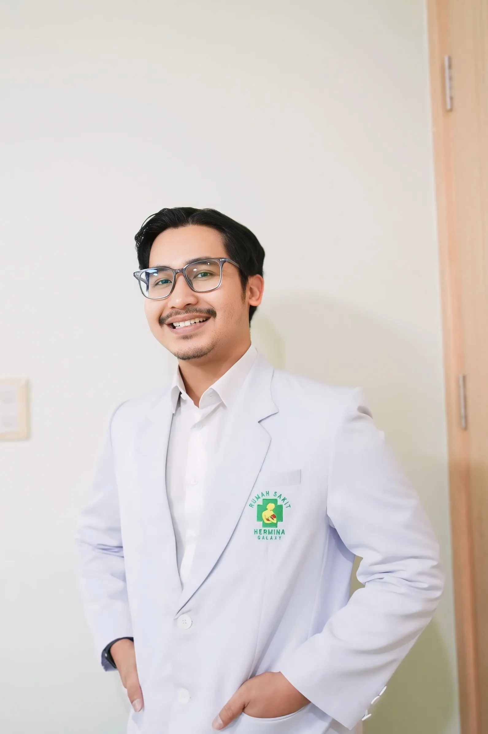 dr. Dilli Marayuzan Akbar Pratama, SpBS